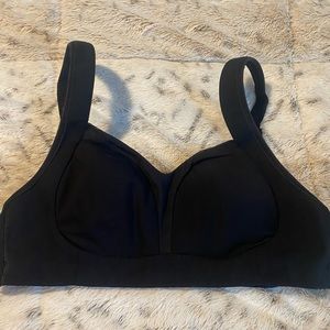 New Lululemon High Impact Bra size 34D
